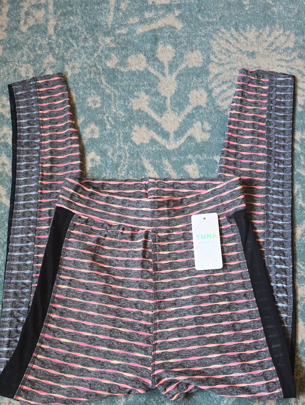 Women's Gray & Pink Striped Leggings
